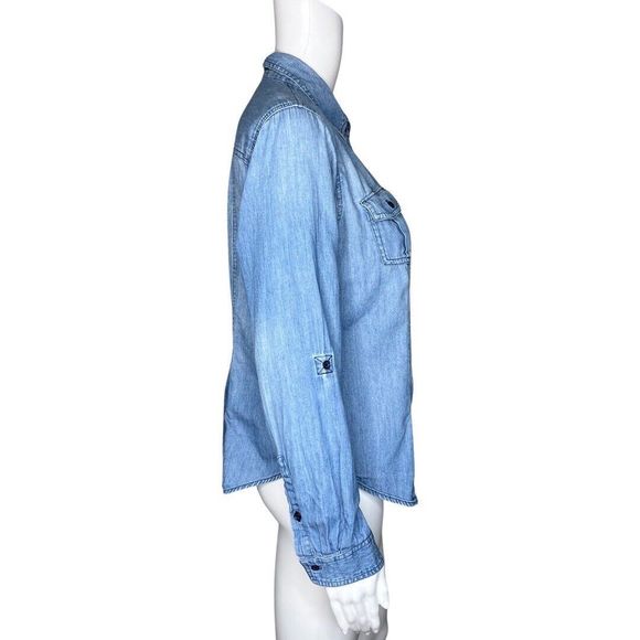 Sandra Ingrish Shirt Womens Medium Blue Denim‎ Fitted Button Up Western Casual - Picture 2 of 8